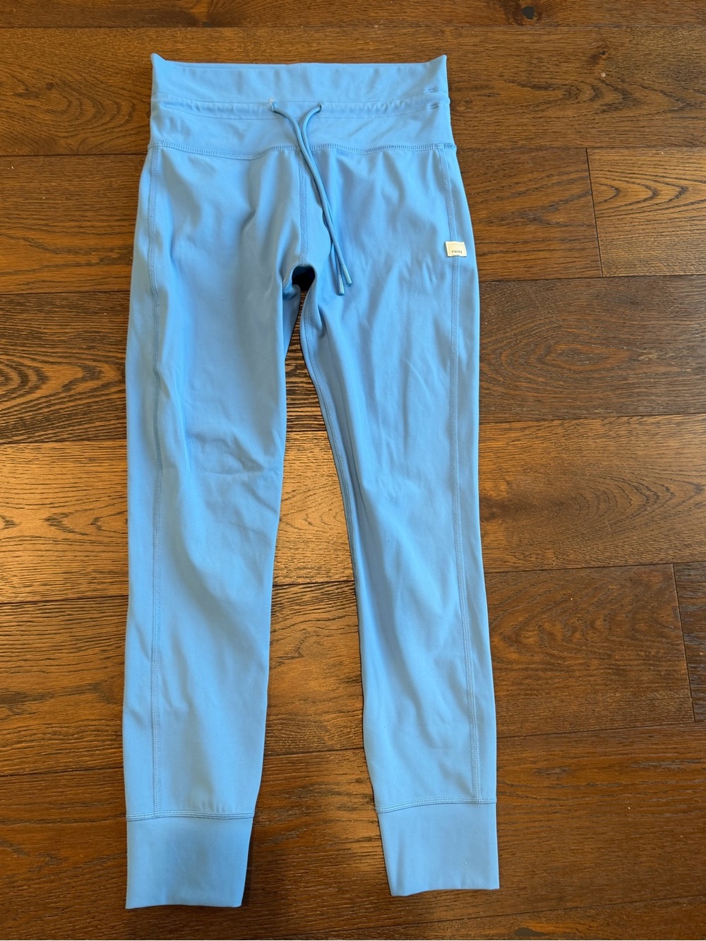 Vuori blue daily leggings small